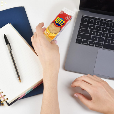 RITZ Cheese Sandwich Crackers, 8 Snack Packs (6 Crackers per Pack)