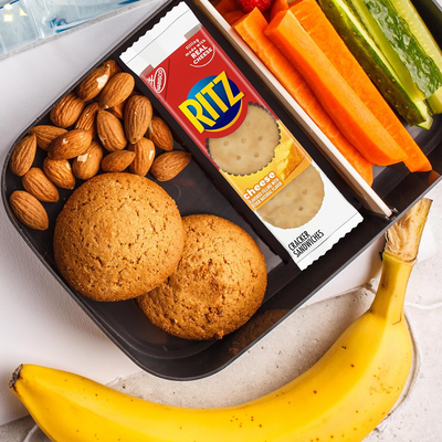RITZ Cheese Sandwich Crackers, 8 Snack Packs (6 Crackers per Pack)