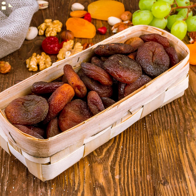 Elan Organic Sun-Dried Apricots, 7 Oz, Dried Fruits, No Sulphites, No Sugar Added, Non-Gmo, Vegan, Gluten-Free, Kosher, Naturally Sweet Snacks, Turkish Apricots