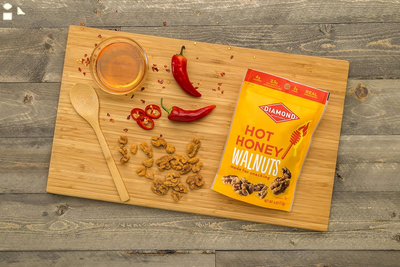 Diamond of California Hot Honey Walnuts, 4 Oz, 1 Pack